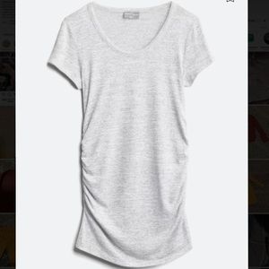 Market & Spruce maternity top.